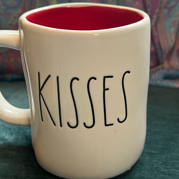 Rae Dunn Hugs Kisses Mug Double sided Coffee Mug Red Interior Valentine - Picture 3 of 6